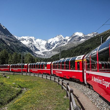 Casa Lalla Affittasi Nel Centro Di Poschiavo Εξωτερικό φωτογραφία
