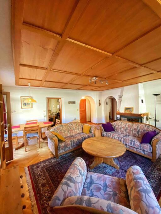 Casa Lalla Affittasi Nel Centro Di Poschiavo Εξωτερικό φωτογραφία